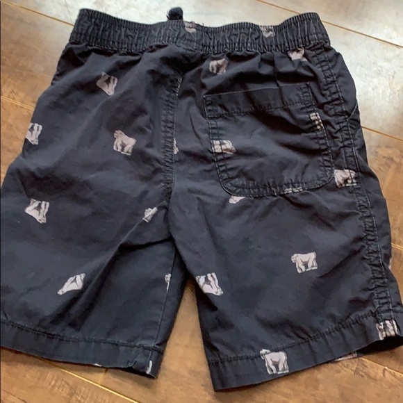 Joe Fresh Light Weight Khaki Shorts Gorilla Pattern - Picture 4 of 4